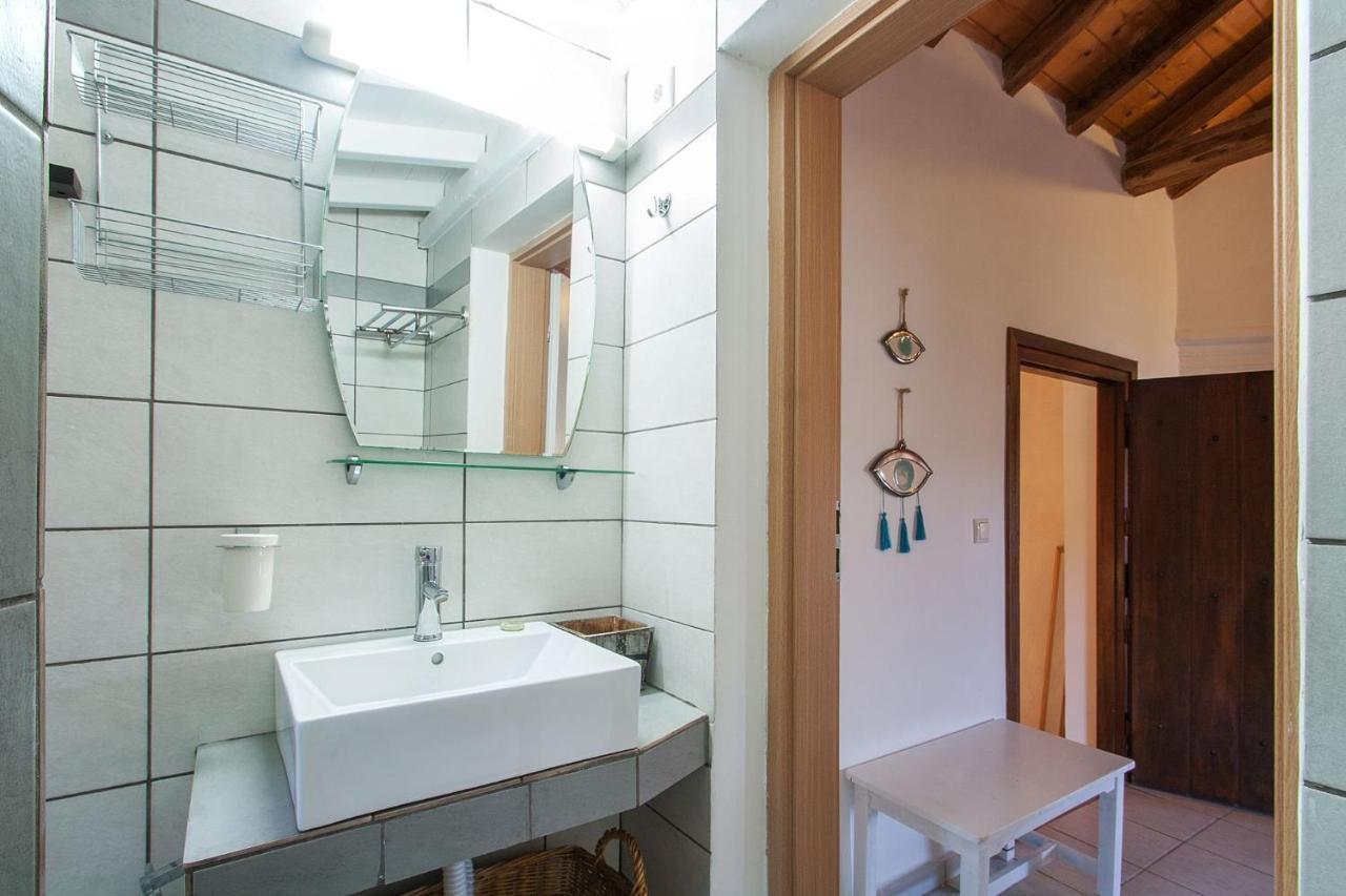 Amouage Boutique Villa Kolios