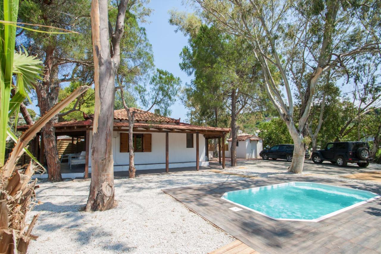 Amouage Boutique Villa Kolios